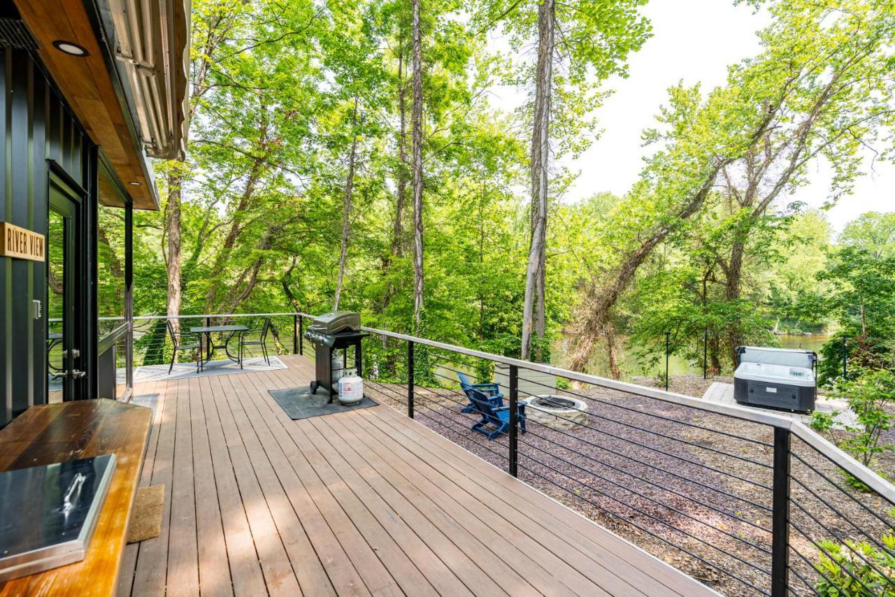 Riverside Tiny Cabin W Hot Tub, Fire Pit, & Kayaks Rileyville Exterior foto